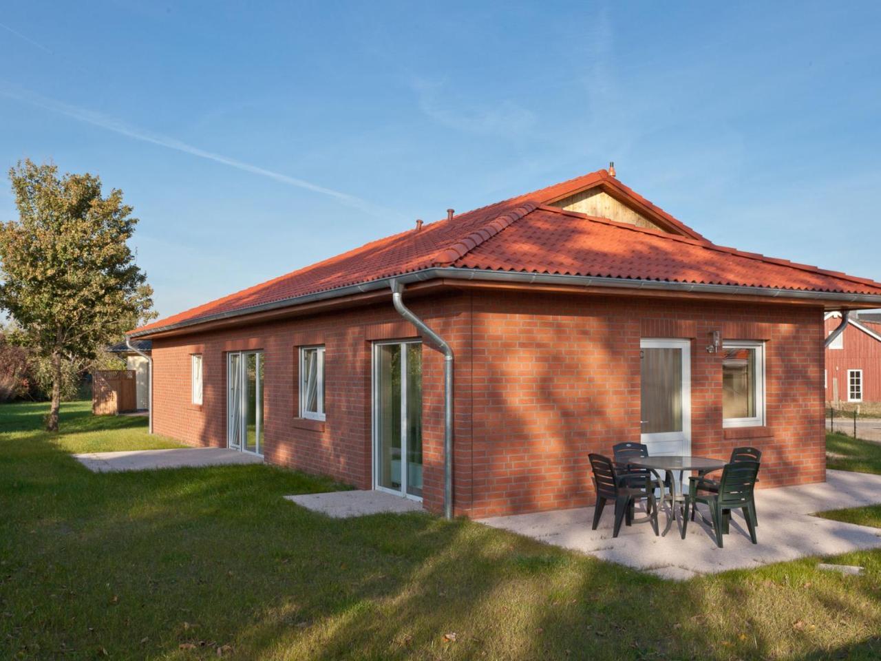 Peaceful Apartment In Zierow With Terrace Exteriör bild